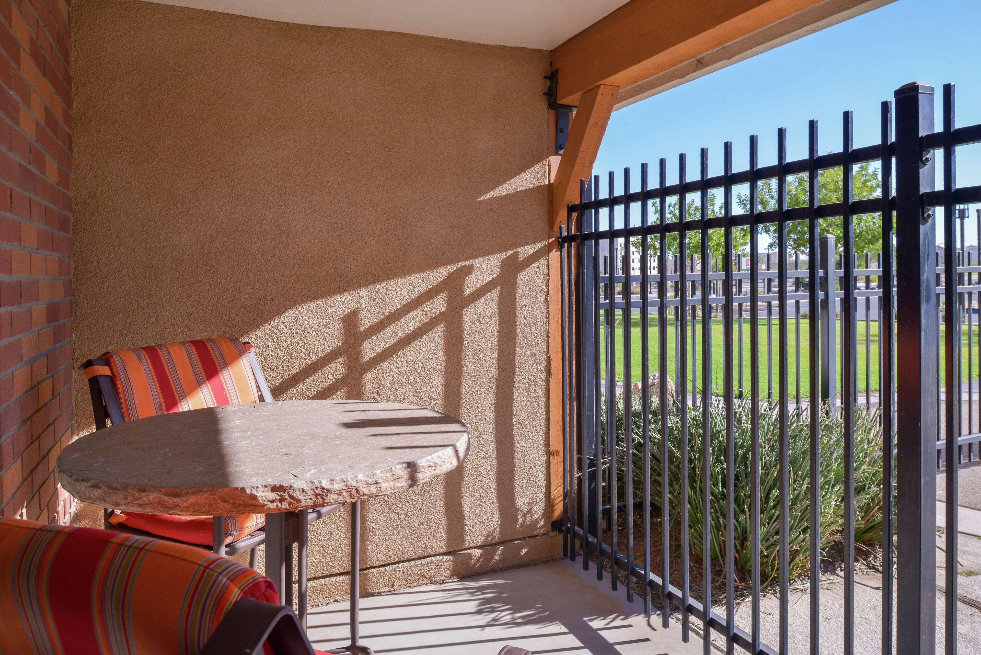 Hilton Garden Inn Yuma Pivot Point Bagian luar foto